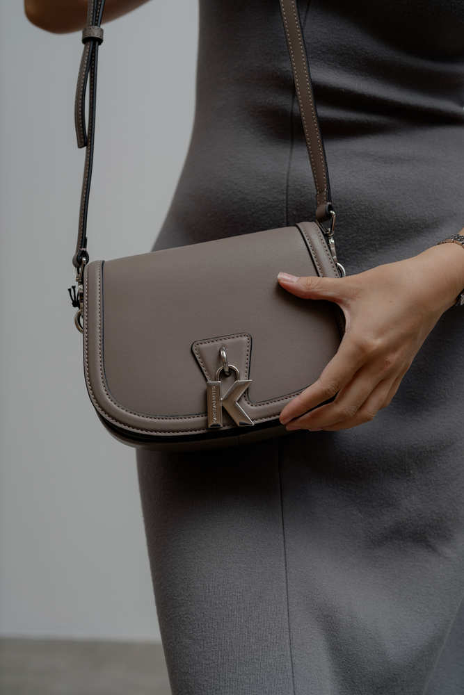 Сумка через плечо Серый Сумки через плечо Сумки Женщинам