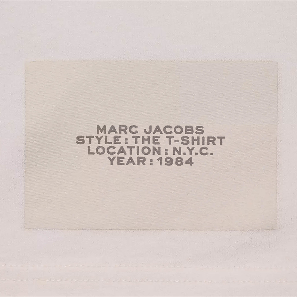 Футболка Мел Футболка Женщинам