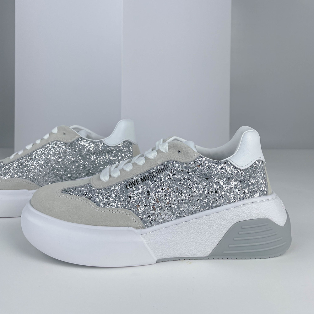 Кроссовки Серый Кроссовки Обувь Женщинам