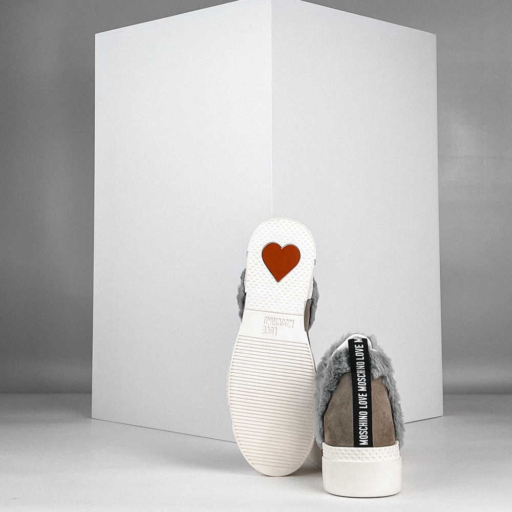 Кроссовки Бежевый Кроссовки Обувь Женщинам