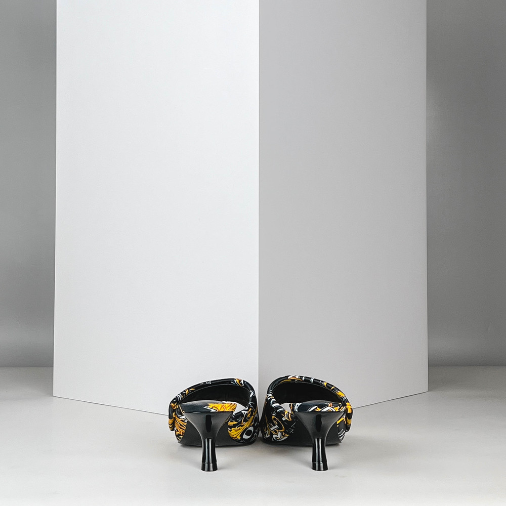 Босоножки Золотой Босоножки Обувь Женщинам