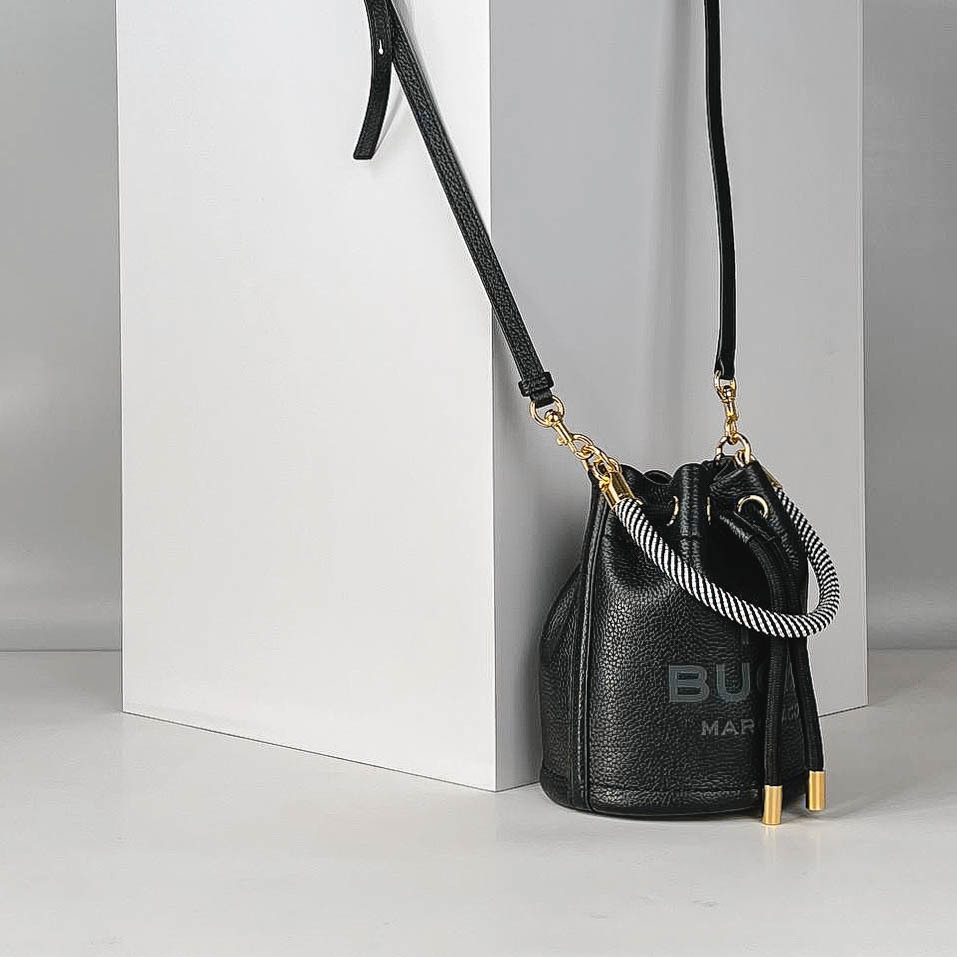 Сумка Черный Сумки-ведра Сумки Женщинам